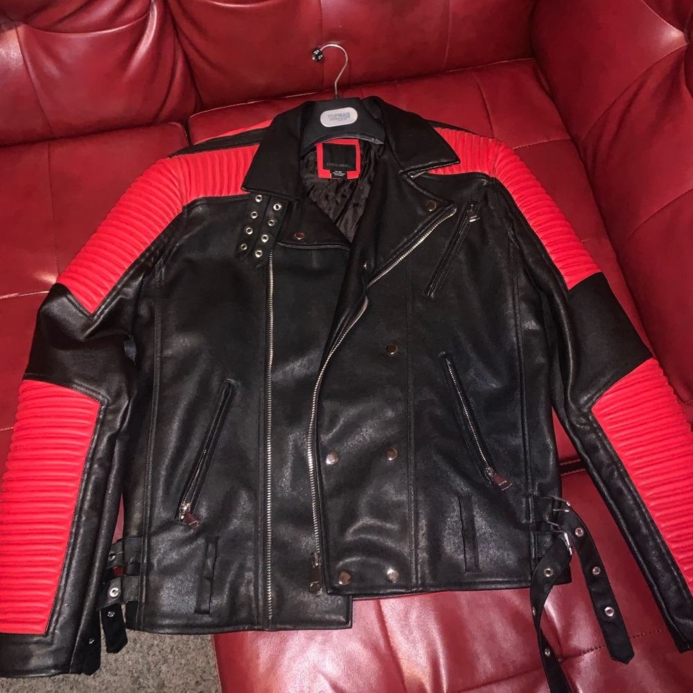 Thriller Jacket “ like new”